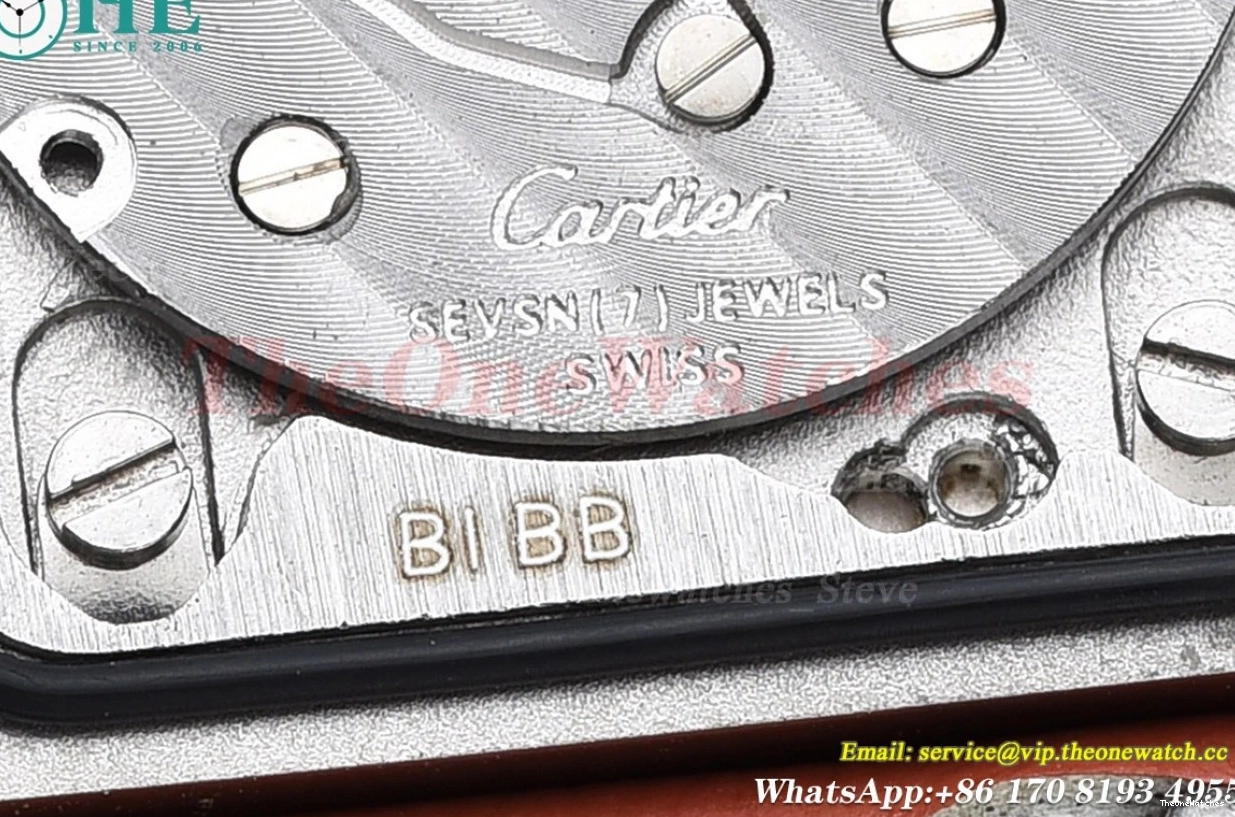 Tank Strap Quartz K11F On Red Leather White Must dial Small 0404